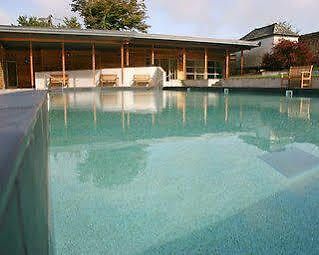Trelowarren Hotel Gweek Bagian luar foto