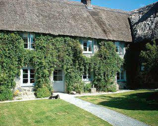 Trelowarren Hotel Gweek Bagian luar foto