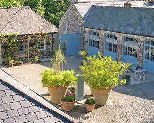 Trelowarren Hotel Gweek Bagian luar foto