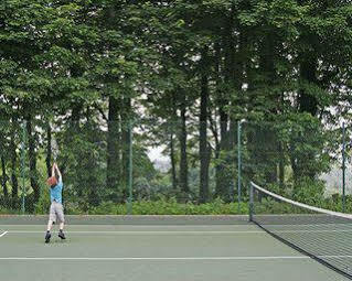 Trelowarren Hotel Gweek Bagian luar foto